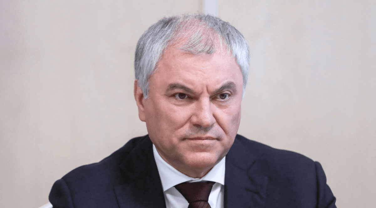 Companiile mamei de 88 de ani a șefului Dumei de Stat ruse au primit subvenții de 3,7 de milioane de euro în 2024