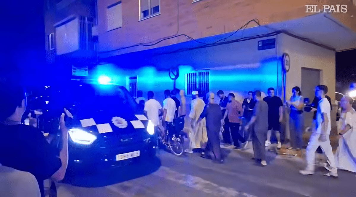 Ultrași români implicați în tensiunile din Murcia împotriva migranților. De la ce a pornit totul