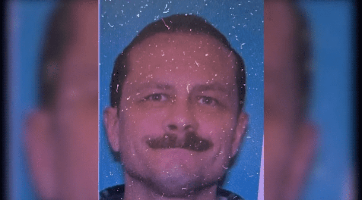 Fotografie a lui Michael Brown, fost soldat și principalul suspect într-un atac armat dintr-un bar din Montana.