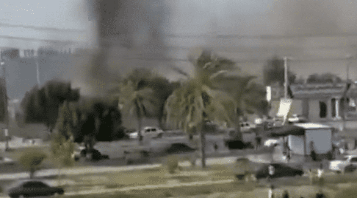 Momentul în care o rachetă de croazieră a SUA ar fi atacat școala de fete din Minab.