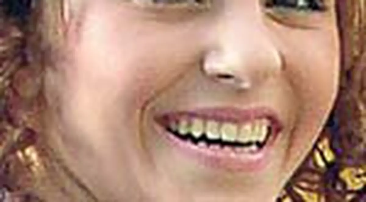 Giulia & Sabrina fac intrecere cu vedete