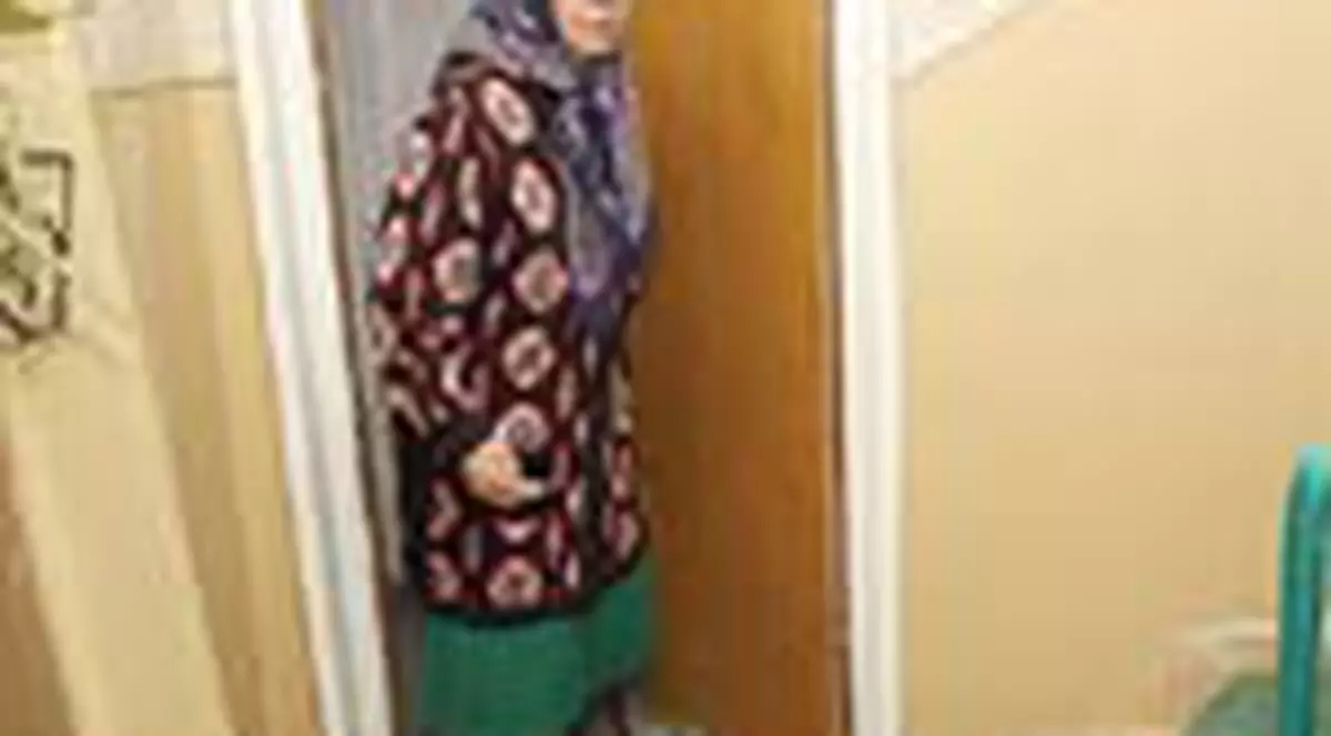 Criminalul a dormit de multe ori la usa fetei