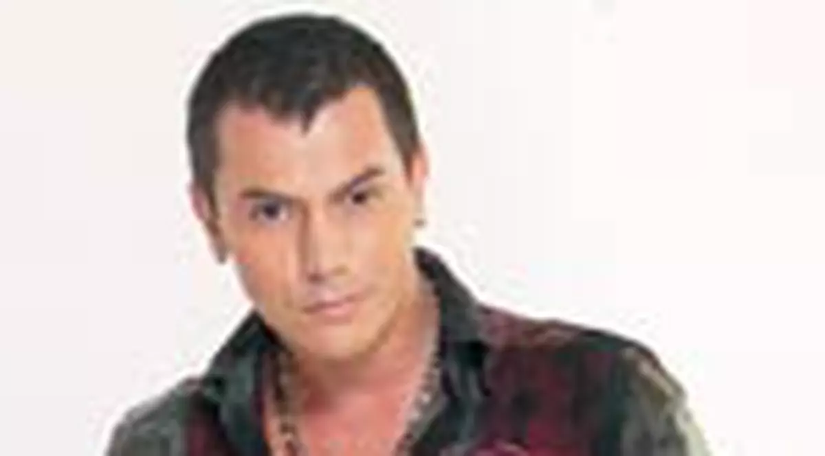 FODOR ISI POTOLESTE FOAMEA 'LA CHINEZI'