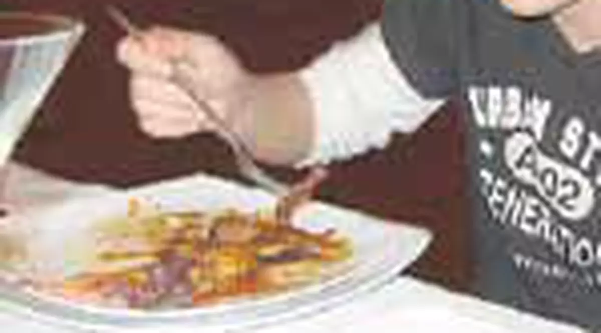 Cand iese la restaurant, Mihai Traistariu MANANCA MOLDOVENESTE