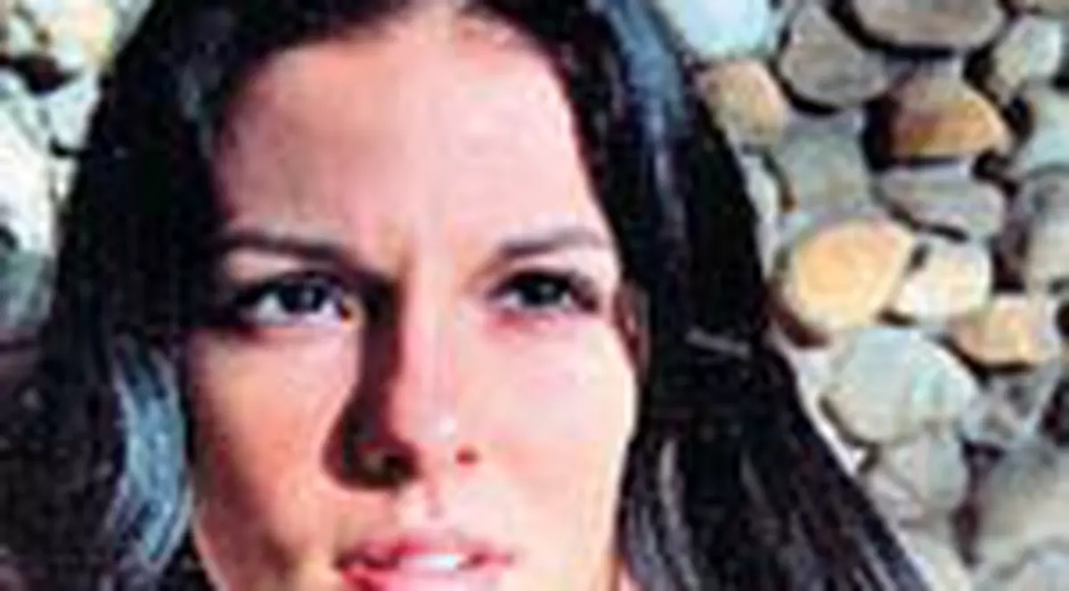 Fiica actorului Stefan Sileanu, in 'Cuscrele'