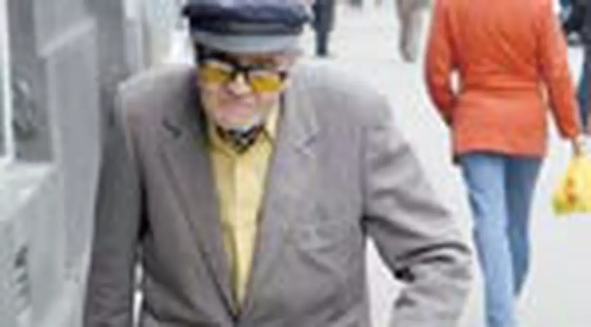 Gica Petrescu s-a trezit cu pompierii in casa