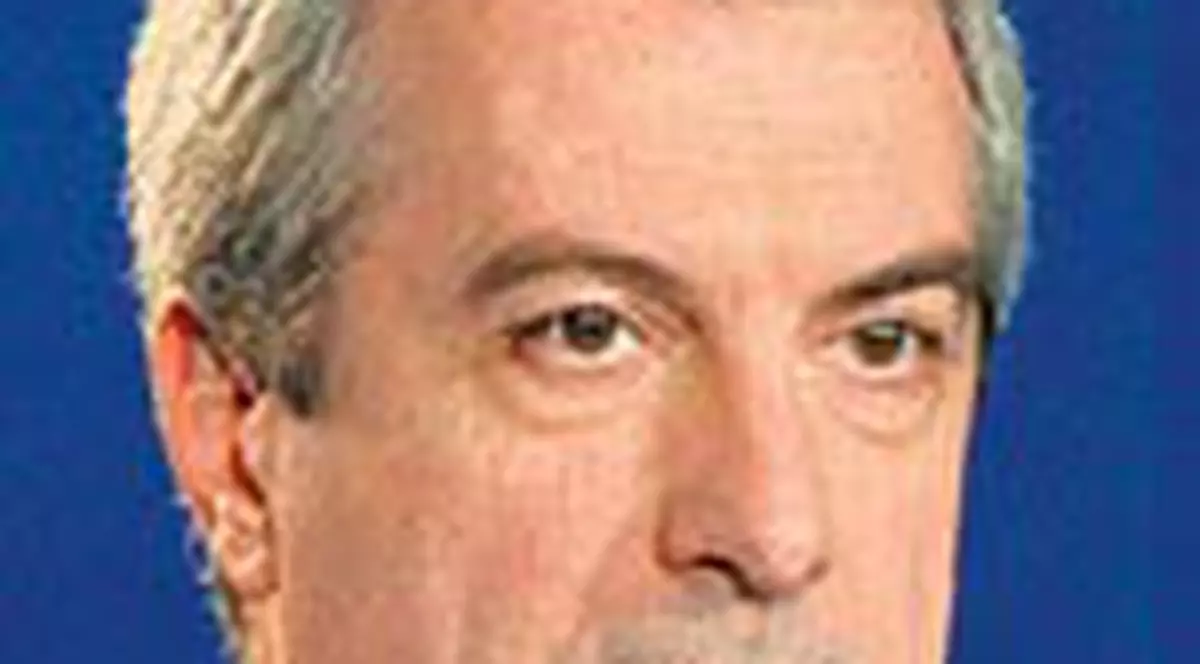 Puterea cere capul lui Nastase si la Parlament 