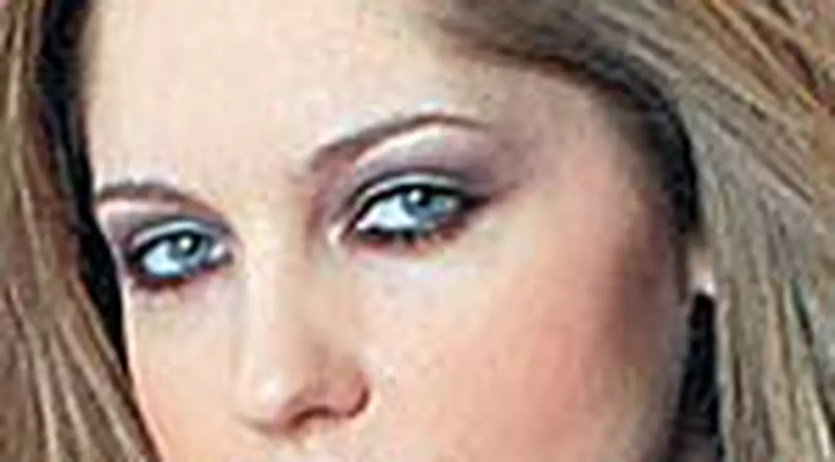 Anca de la Class ajuta o tanara sa termine facultatea