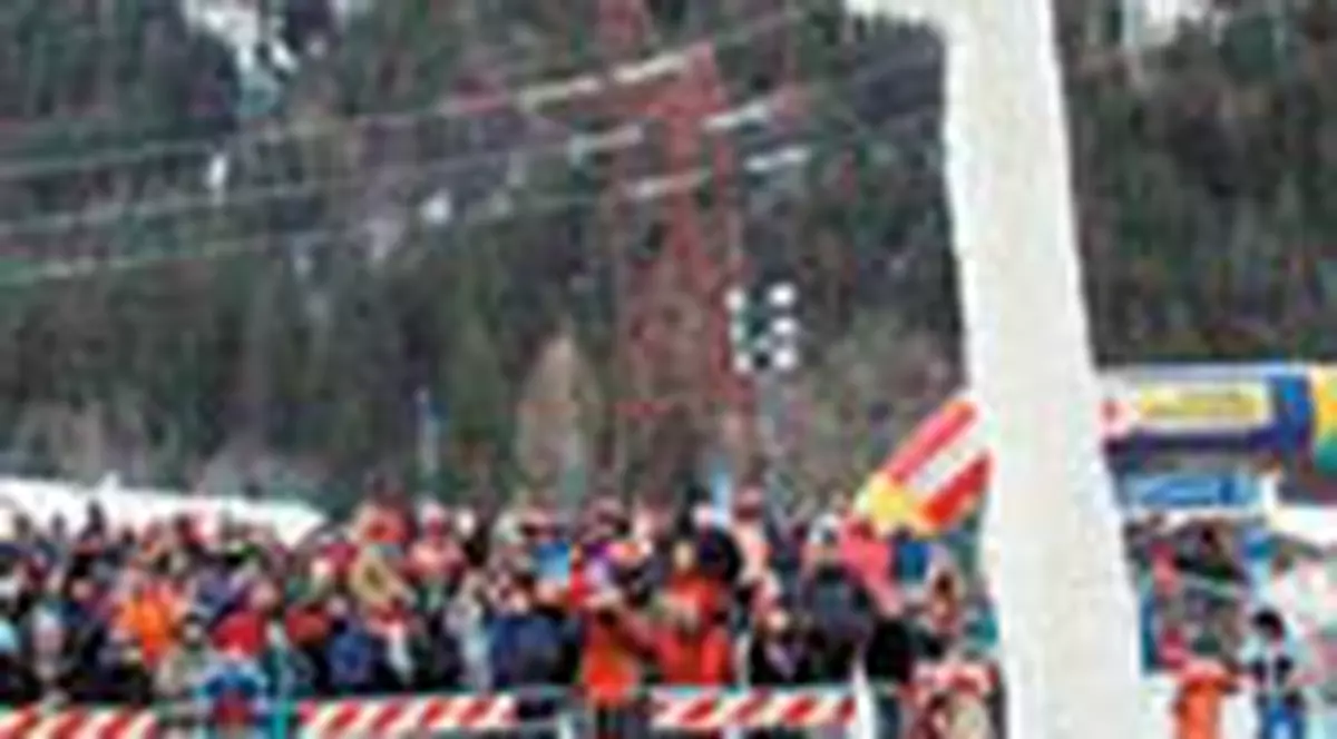 Campionatul Mondial de Escalada pe Gheata la Busteni
