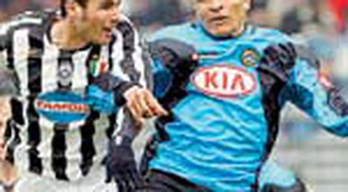 Mutu, printre cei mai buni; Chivu, cel mai slab