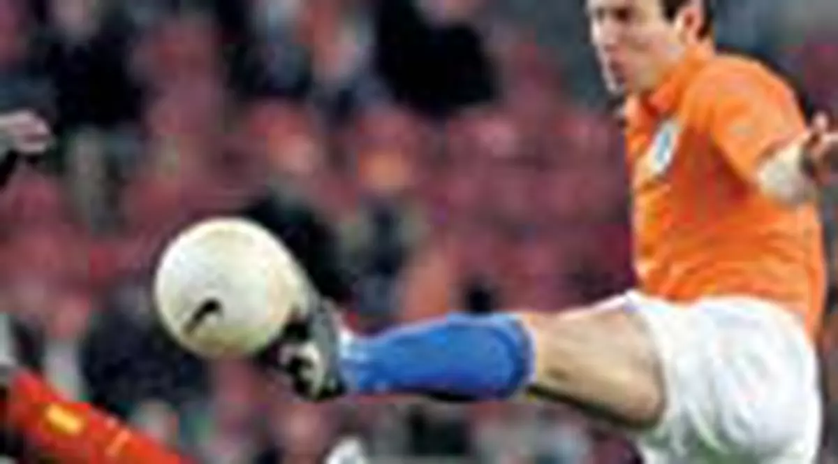 Olanda, victorie fluierata