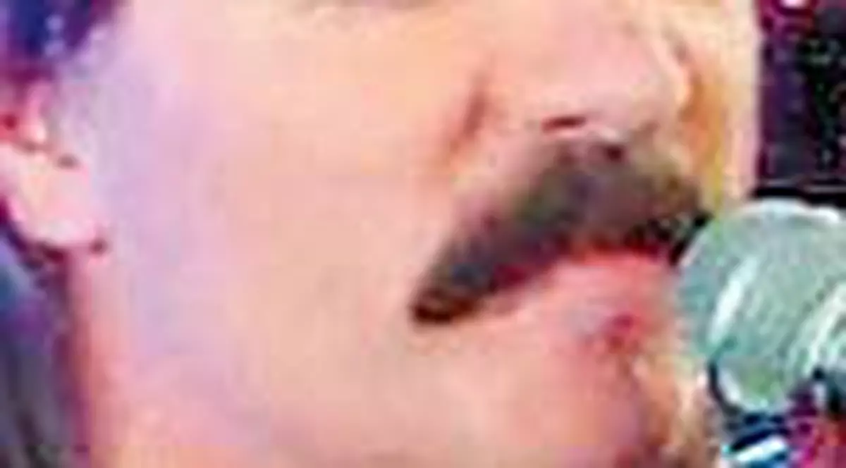 Vasile Seicaru poate fi vazut iar pe scena