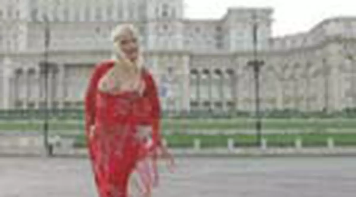 Cicciolina vine iar la Bucuresti