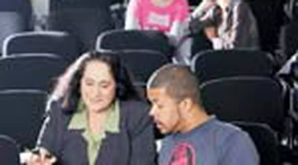 Impreuna, pe bancile scolii