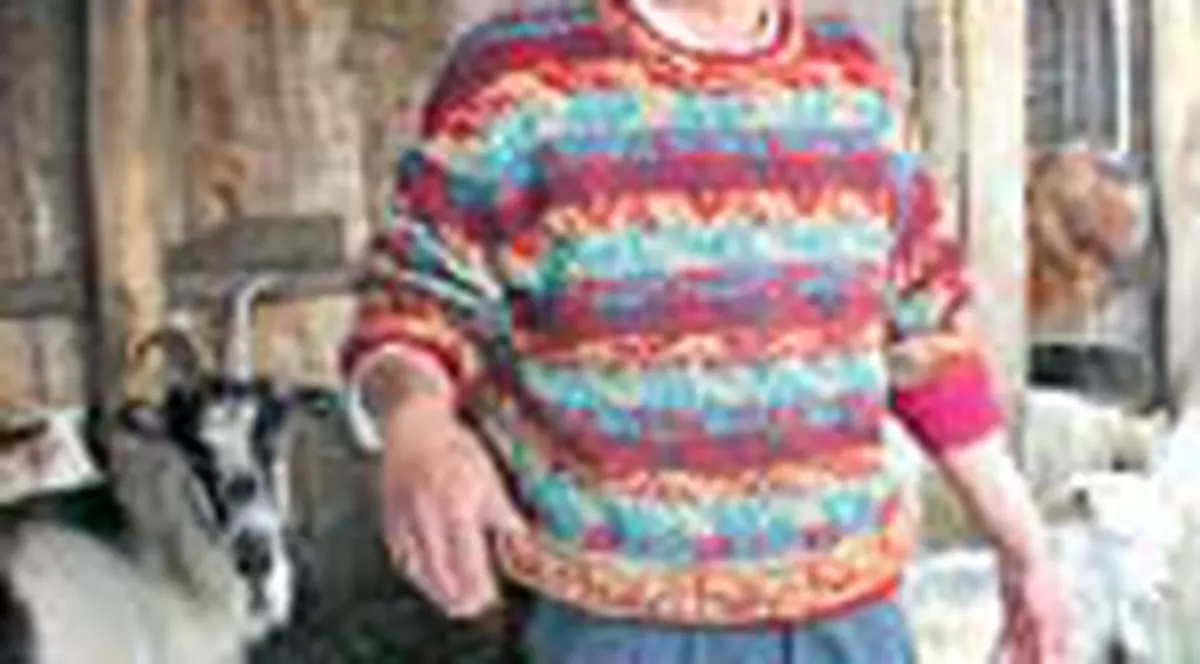 Un chinez creste capre in Valcea