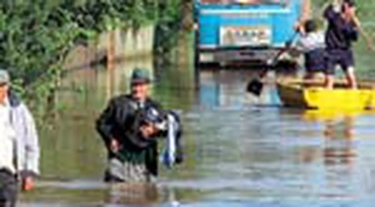 'Avem jandarmi care nu stiu sa inoate'