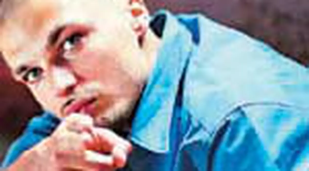 Puya a parasit Romania