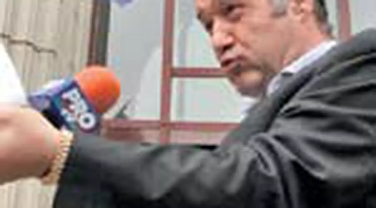 Banii lui Becali agita Bistrita