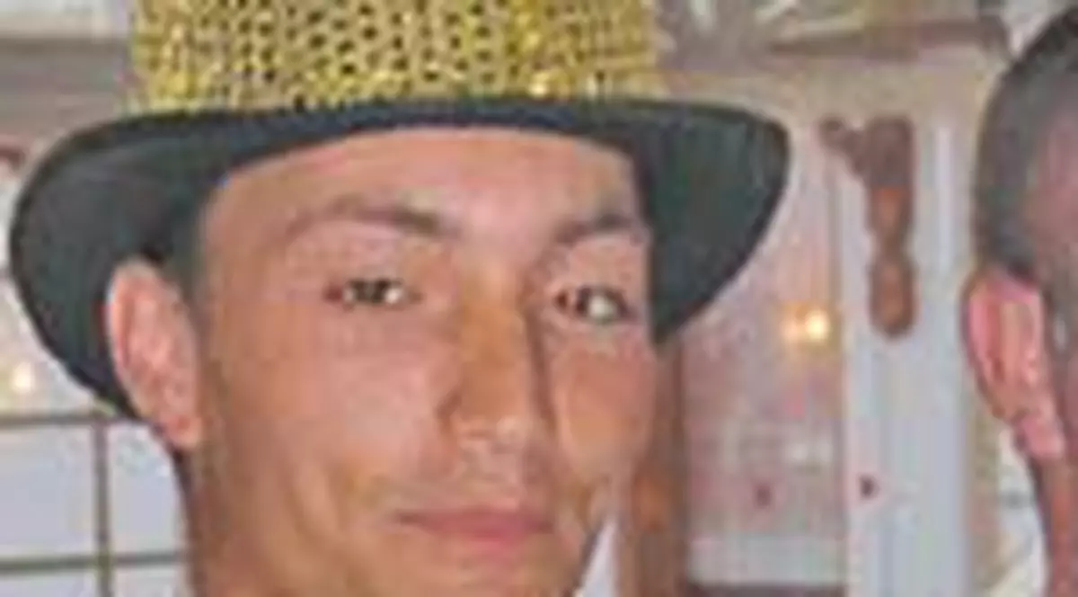 Andi castiga 800 de euro ca animator la hotel