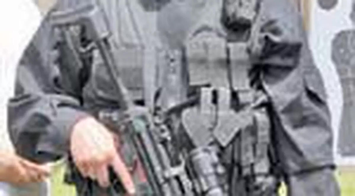 Ofiteri cu diplome false, angajati in SPP