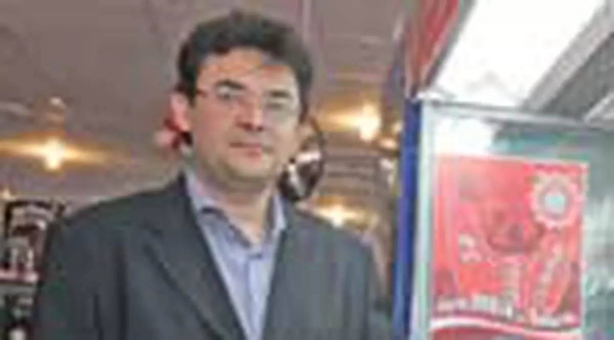 El 'a cumparat'  Divizia A!