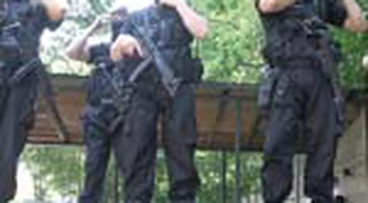 'Mascatii' Politiei romane, antrenati ca luptatorii SWAT