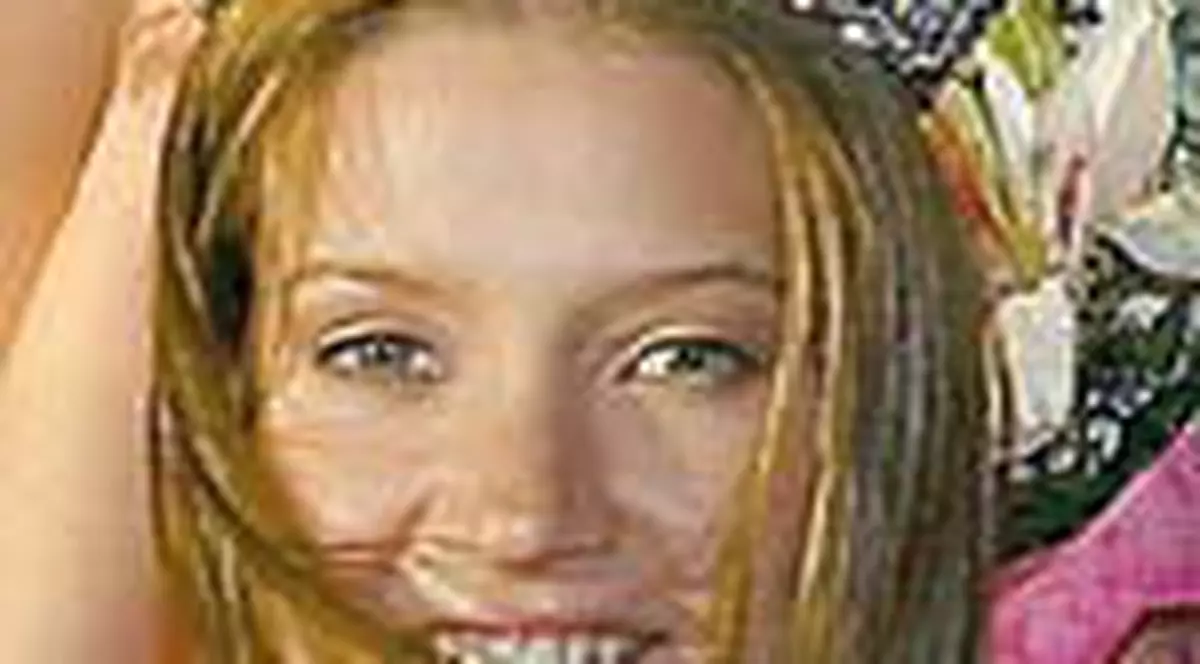 O romanca a castigat Miss Fashion TV