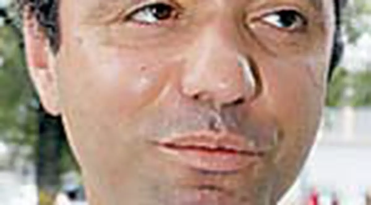 'Cati trebuie sa mai moara?'