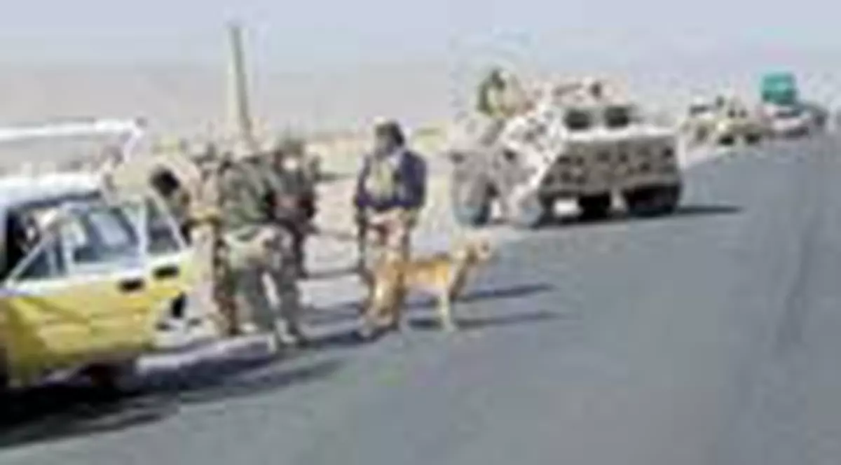 Un militar roman a fost ucis si alti patru raniti