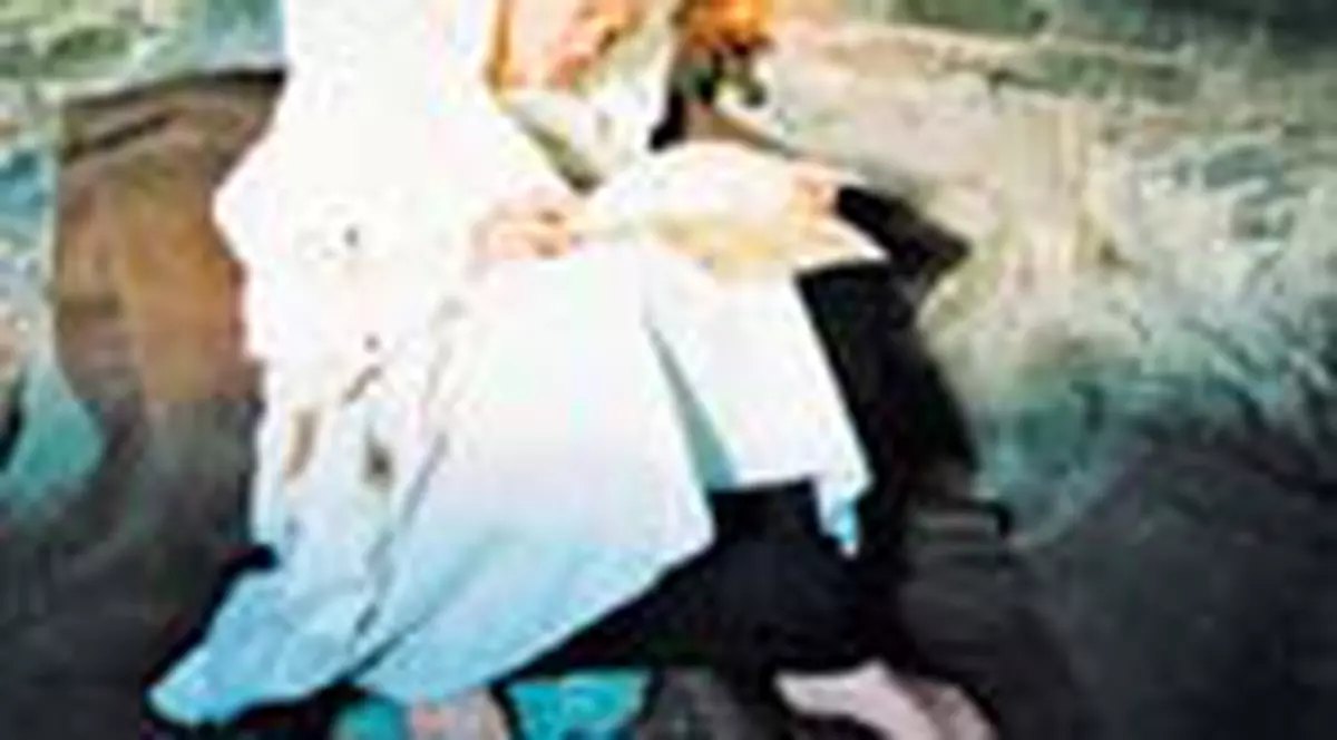 'Avem nevoie de bani pentru costume'