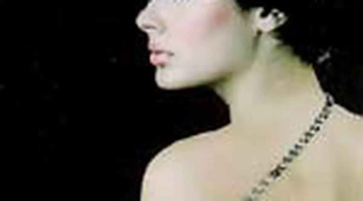 Kitty Cepraga isi face propria linie de bijuterii