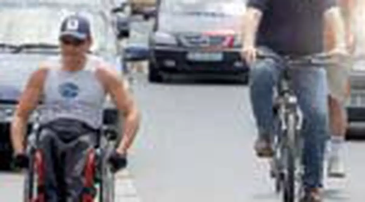 Premierul pe bicicleta