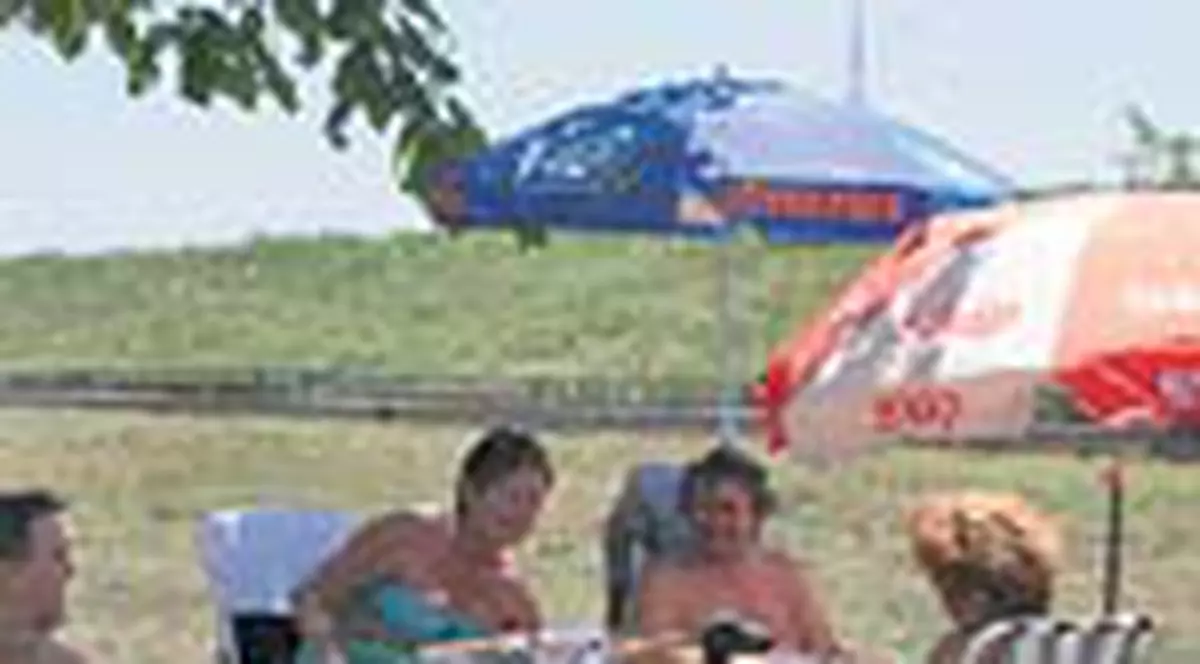 Bucurestenii au pacalit canicula