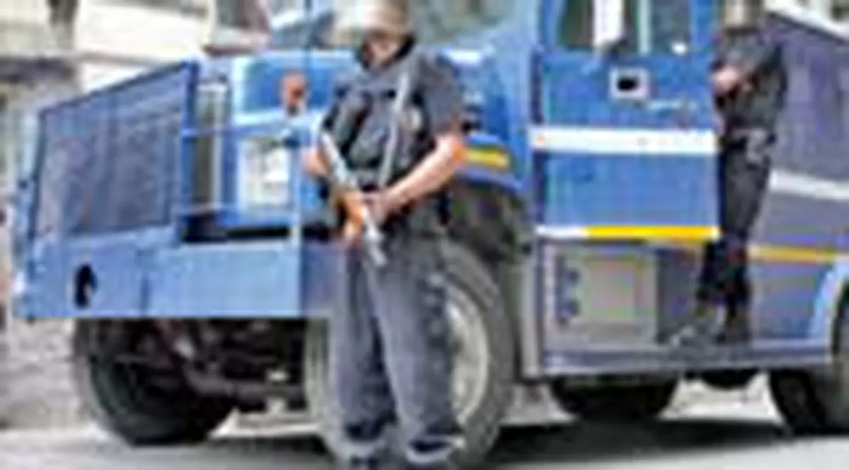 Ei pazesc banii Romaniei!