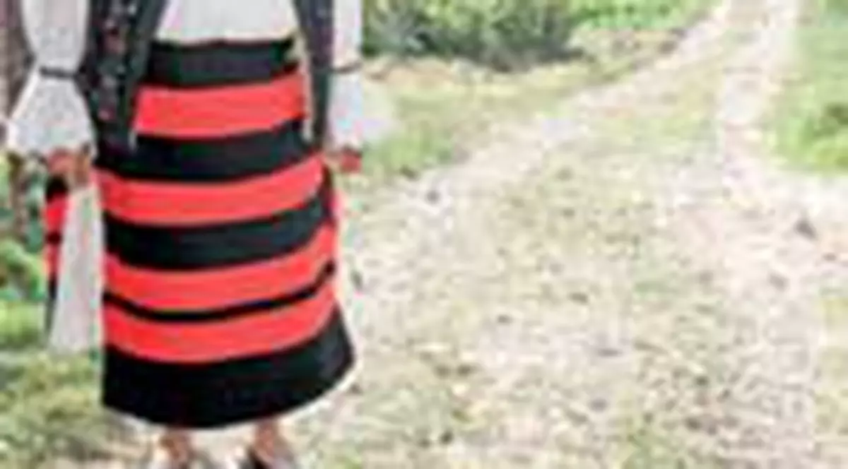 Ea e nasa cu 235 de fini!