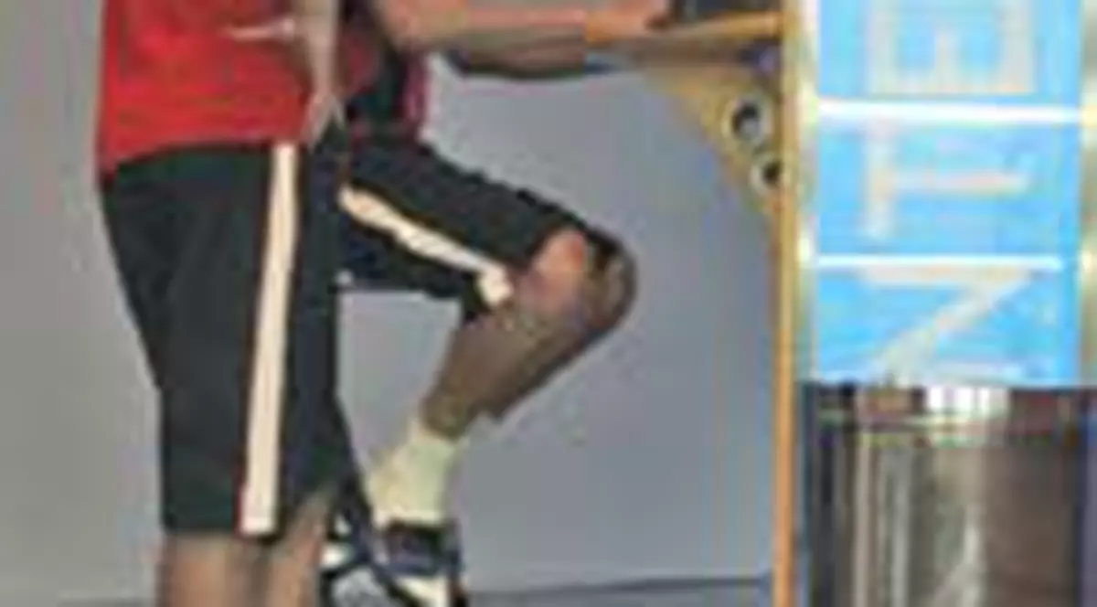 Nesu s-a revoltat ca Internetul nu e gratis!