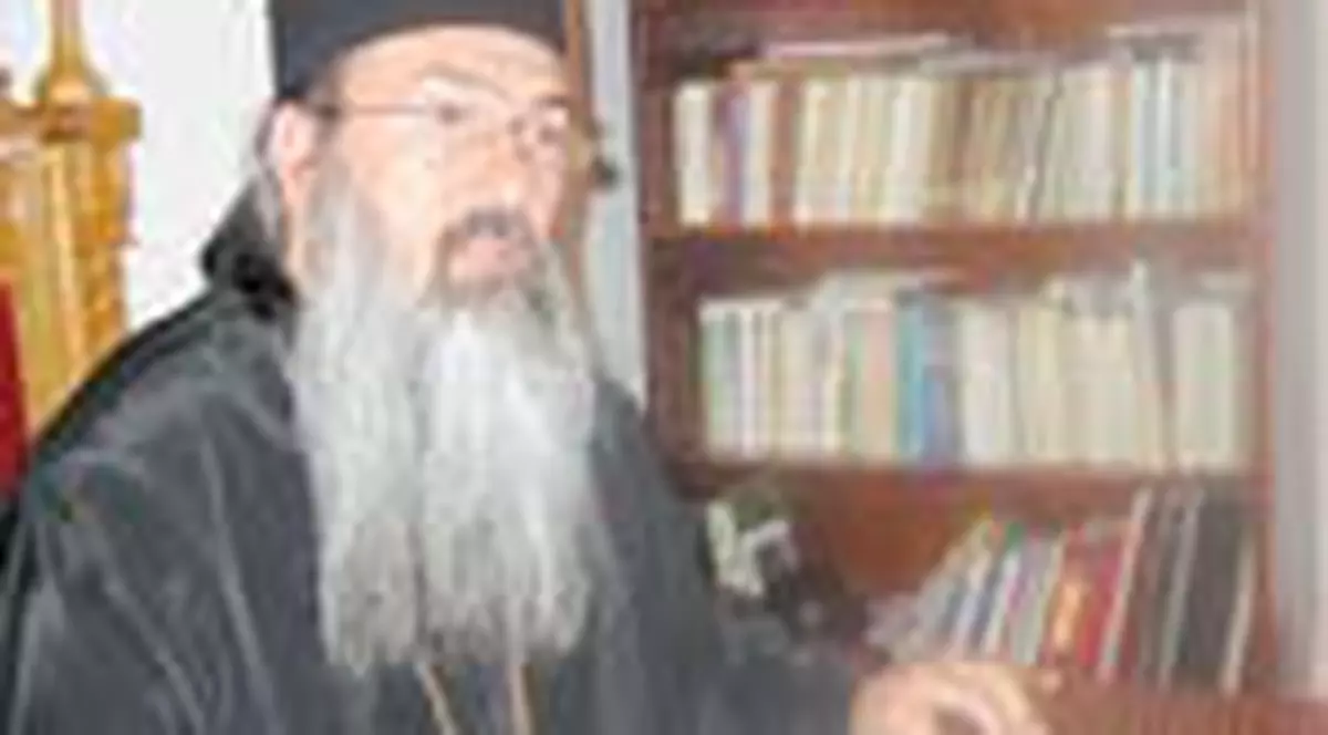 Arhiepiscopul Tomisului zice ca a turnat din patriotism
