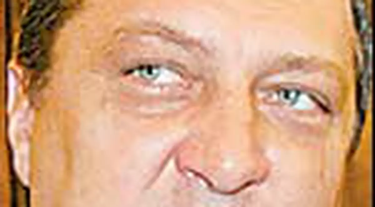 Ministrul apararii acuza CSAT ca a luat decizii sub presiune