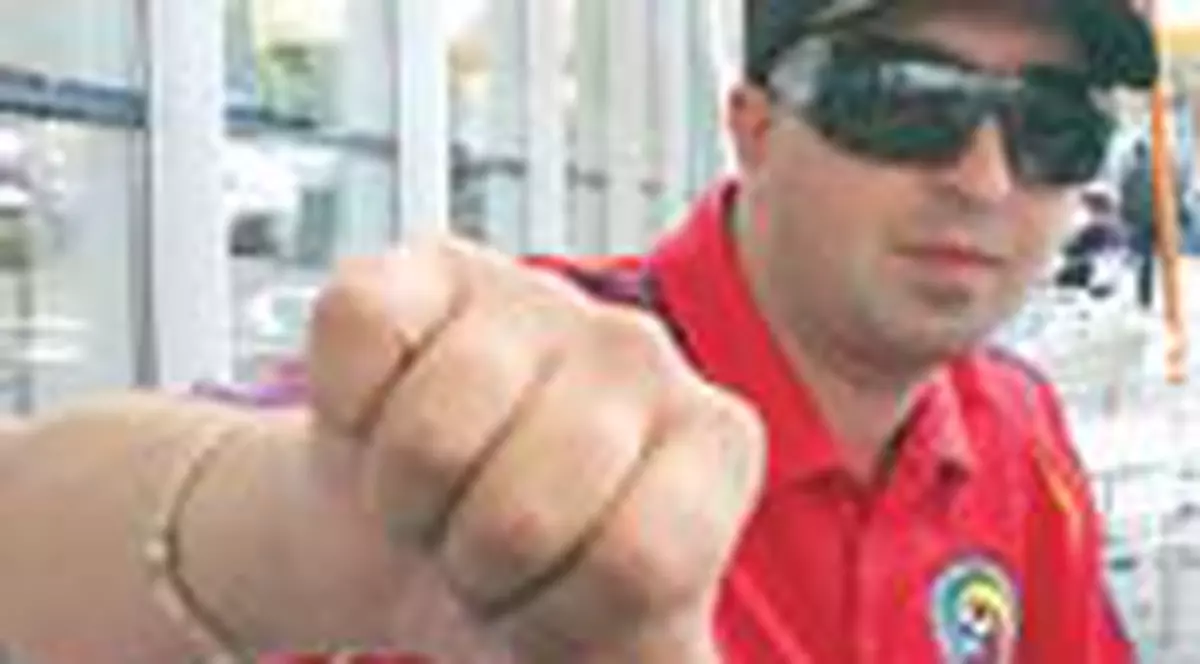 Grosu s-a impacat cu Mutu!