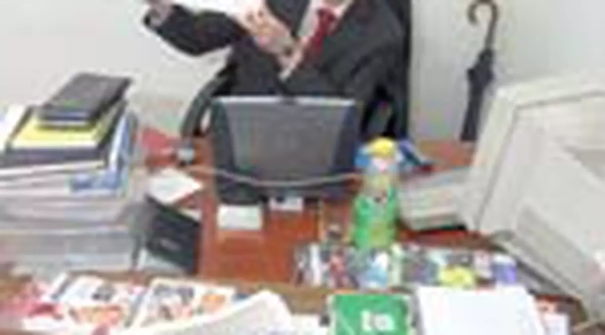 Poetul care a muncit la cules de struguri si cirese