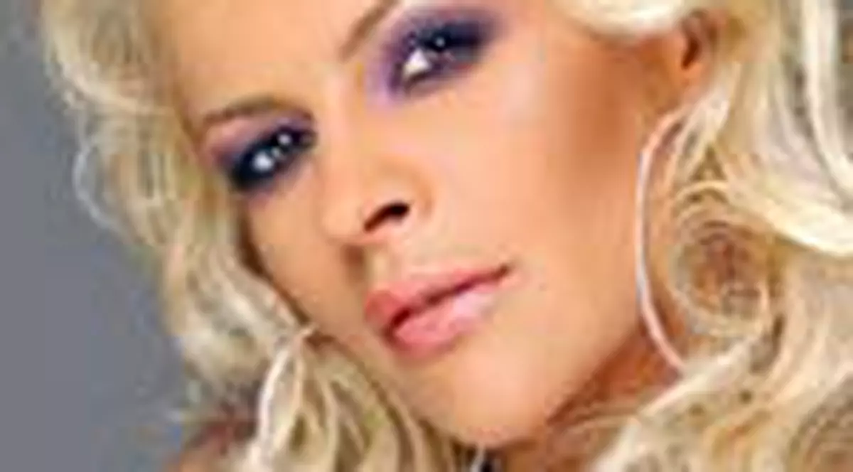 INCEARCA SA RAMANA GRAVIDA DE APROAPE 5 ANI