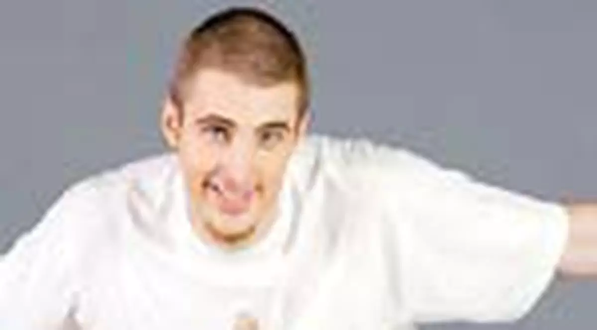 Ernest, dorit intr-un film erotic