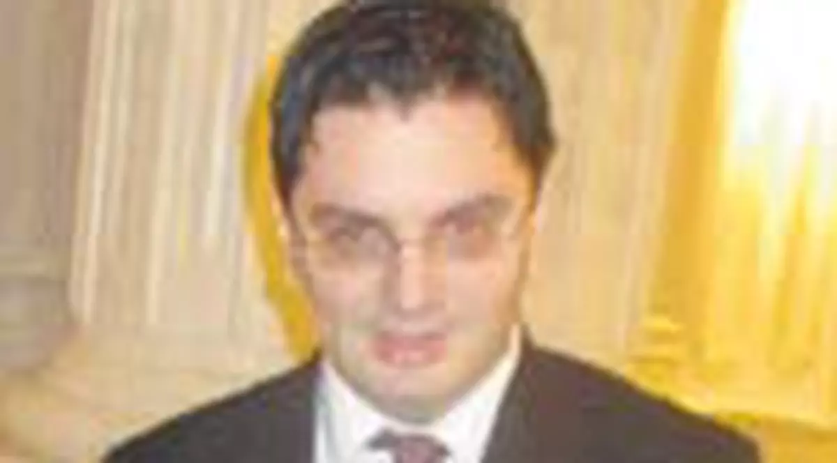 Portofelele politicienilor, la control!