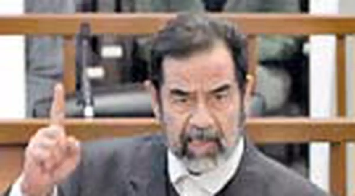 Saddam asteapta azi verdictul