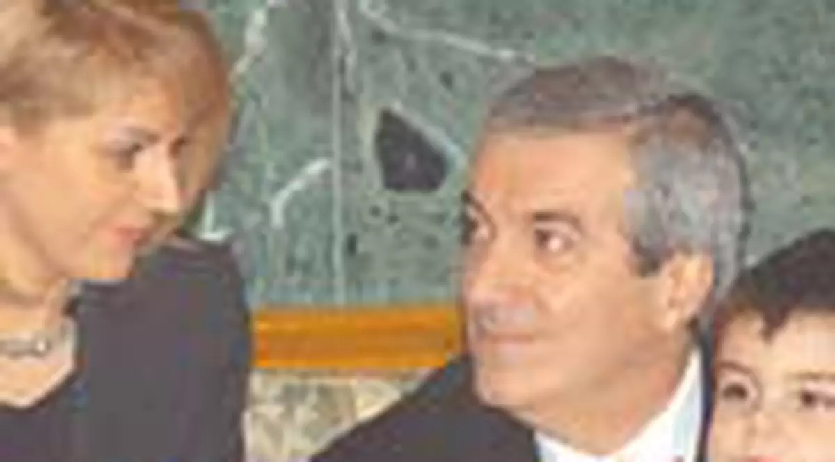 Cleopatra Stratan l-a colindat pe Tariceanu