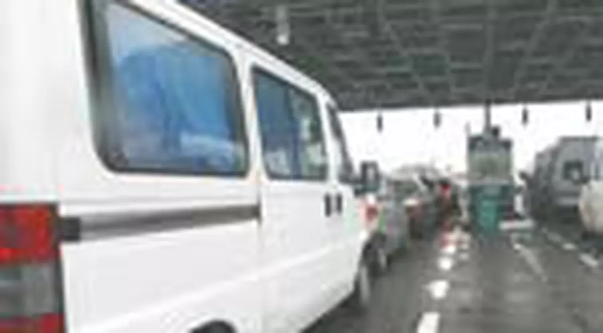 Romanii s-au intors acasa