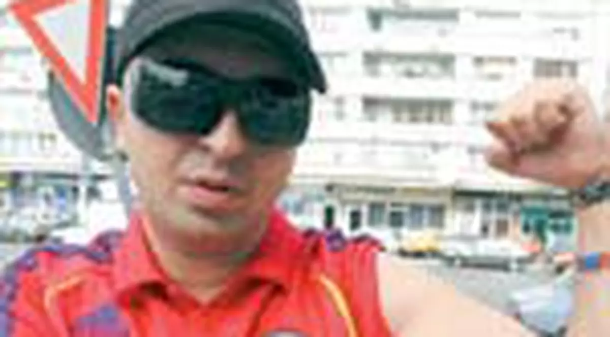 A distrus un Mercedes