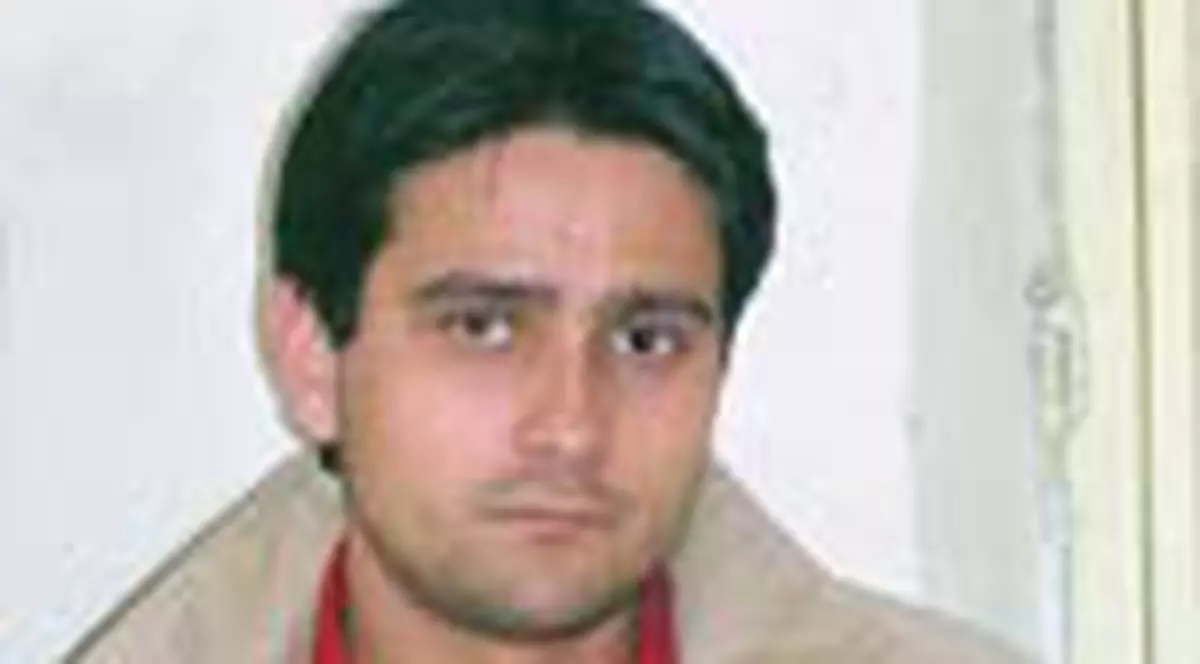 'Fara o interventie costisitoare, Codrut risca sa orbeasca'