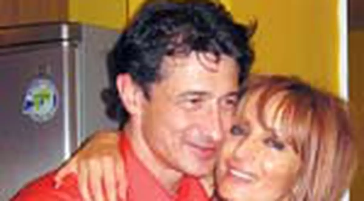 Daniela Györfi si-a sarbatorit viitorul sot