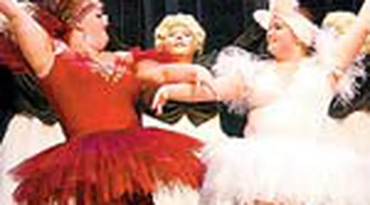 Cele mai grase balerine fac furori